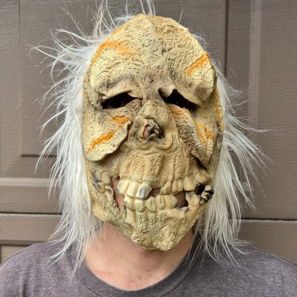 Vintage Adult Halloween Rubber Mask - Picture 1 of 2
